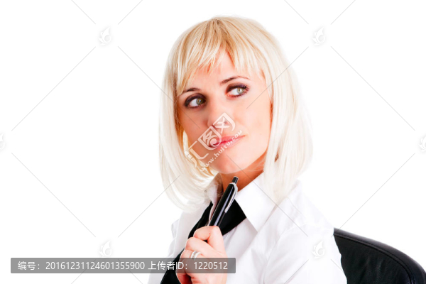 金發(fā)女商人持筆孤立在白色