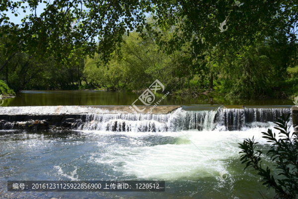 fallwaters