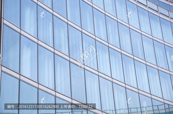 現(xiàn)代建筑玻璃反射