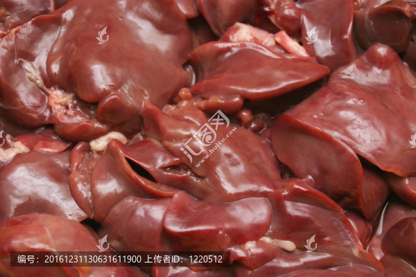 鮮紅色肝