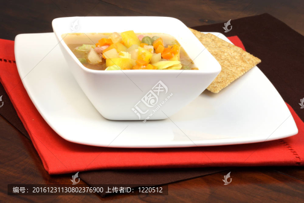 牛肉蔬菜湯