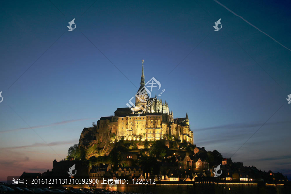 Mont,St,Michel；法國