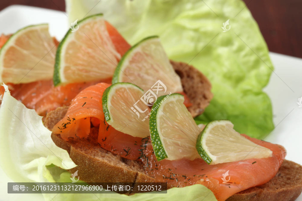 腌熏三文魚點心