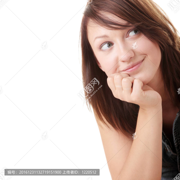 穿便服的年輕女子