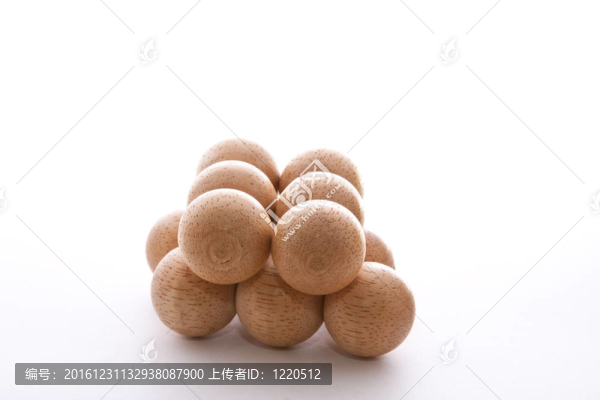 木制的球