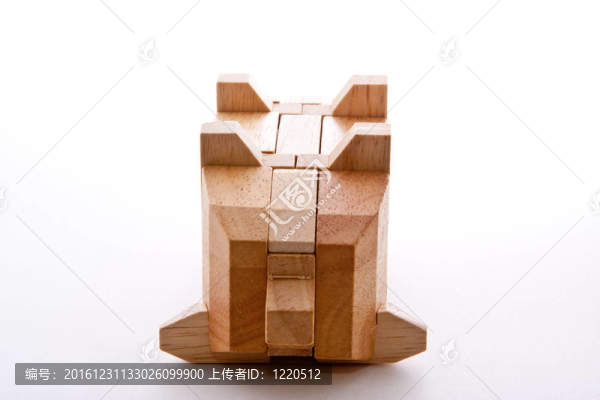 木材的小豬