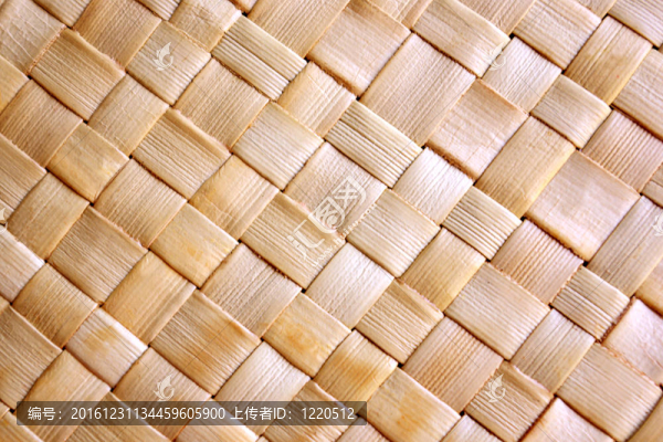 秸稈交錯(cuò)