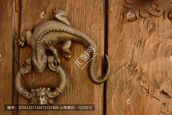 金屬門環(huán)蜥蜴龍形。
