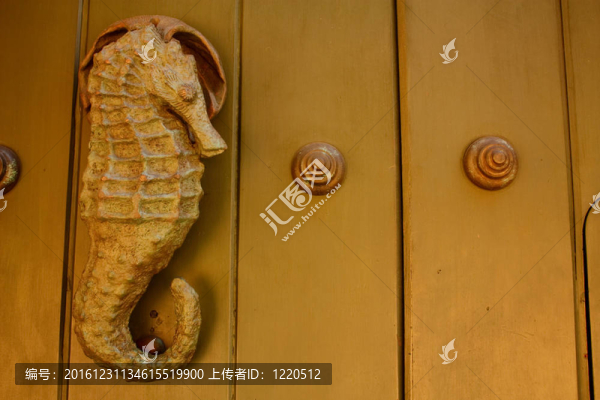 金屬門環(huán)形海馬。海馬
