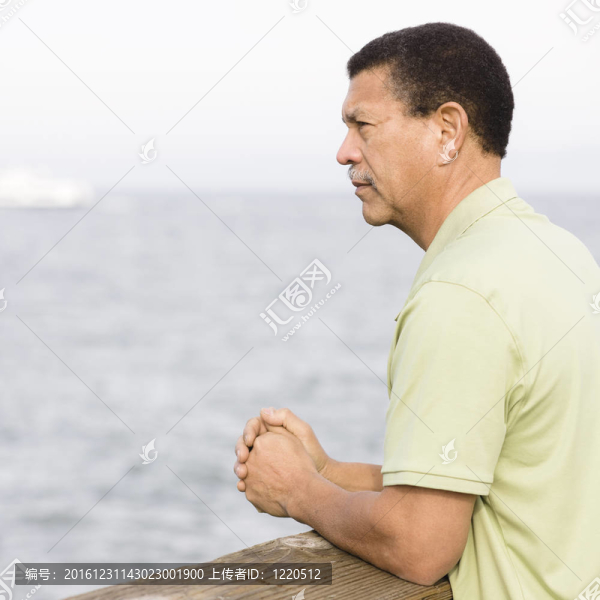 非洲裔男子