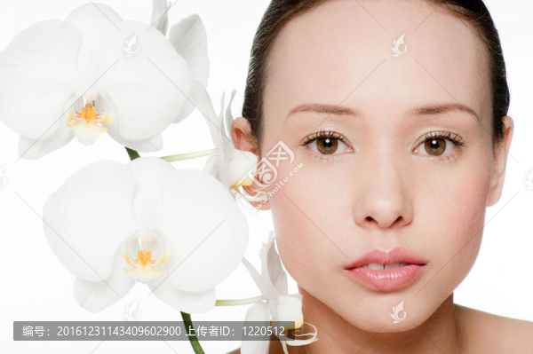 年輕漂亮的女人花