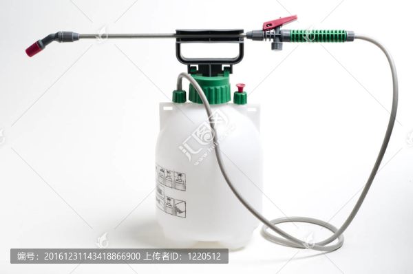 用于噴灑化學(xué)品的大型噴霧容器和噴嘴