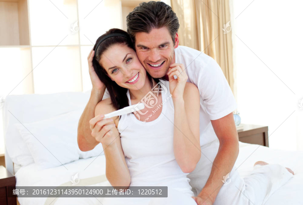 輻射夫婦發(fā)現(xiàn)妊娠試驗(yàn)結(jié)果