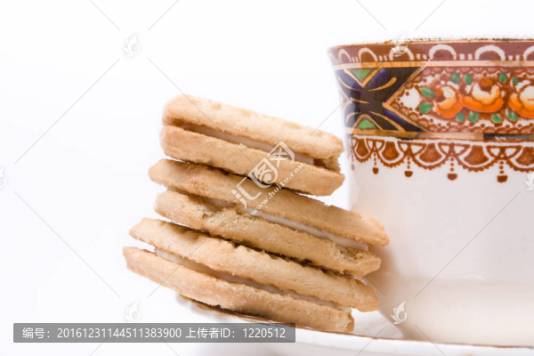 茶和餅干