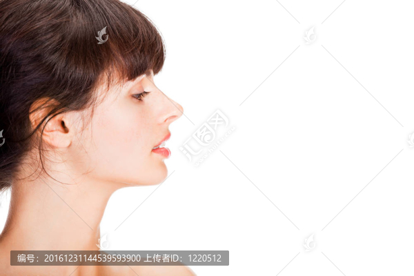 美麗的黑發(fā)女孩時(shí)尚寫真