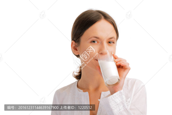 女人喝牛奶的肖像