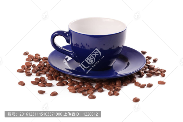 咖啡豆和咖啡杯