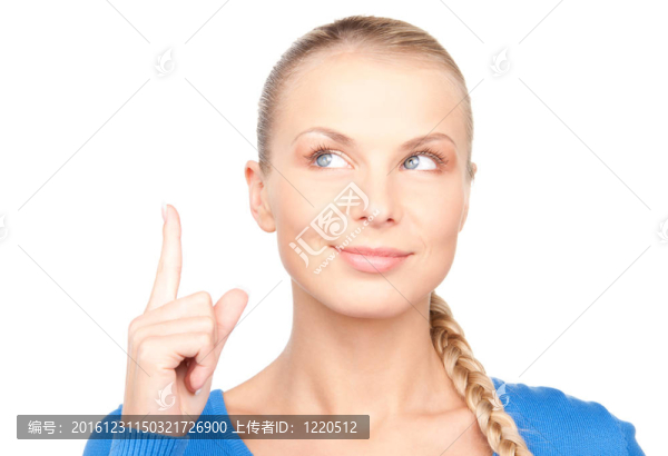 女人用手指向上