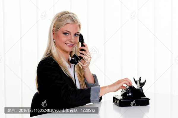 老式電話婦女