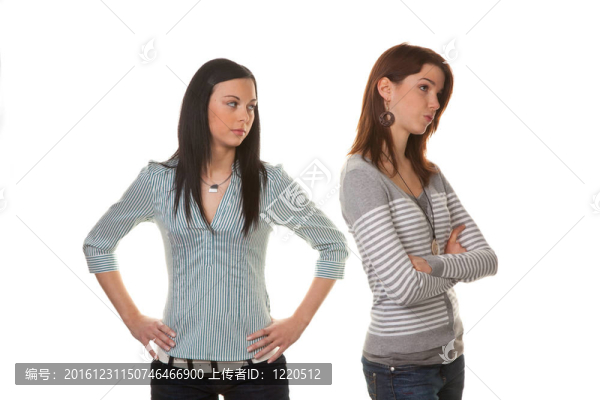女人吵架時(shí)生氣和生氣