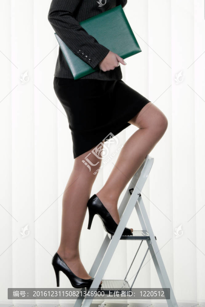 成功女人成就事業(yè)階梯