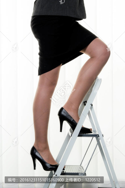 成功女人成就事業(yè)階梯