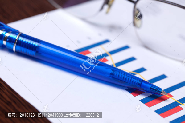 財(cái)務(wù)圖表和筆
