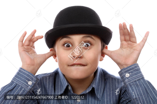 嘲弄的男孩