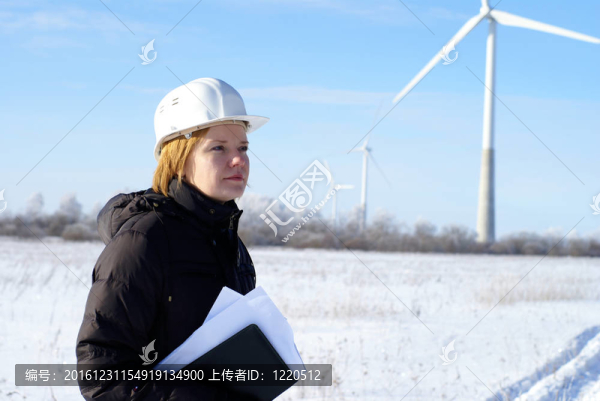 女工程師或建筑師與疑問