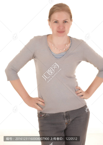年輕的金發(fā)女子