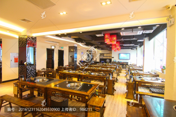 川湘菜館