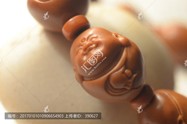 核雕小羅漢