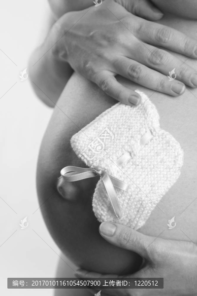 孕婦和嬰兒鞋