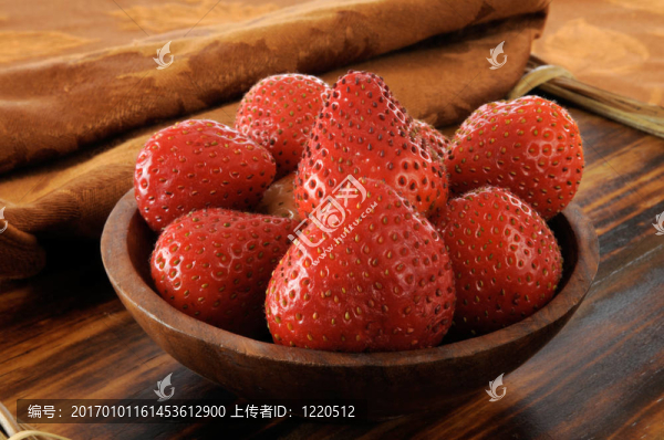 草莓