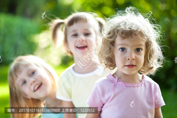 孩子們玩的開心