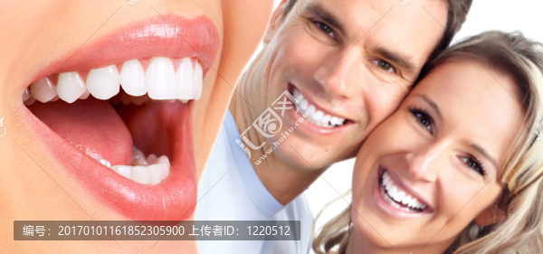 快樂(lè)微笑情侶。