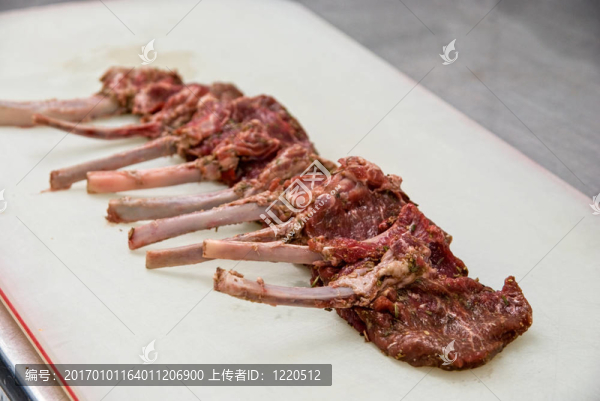 生腌羊肉