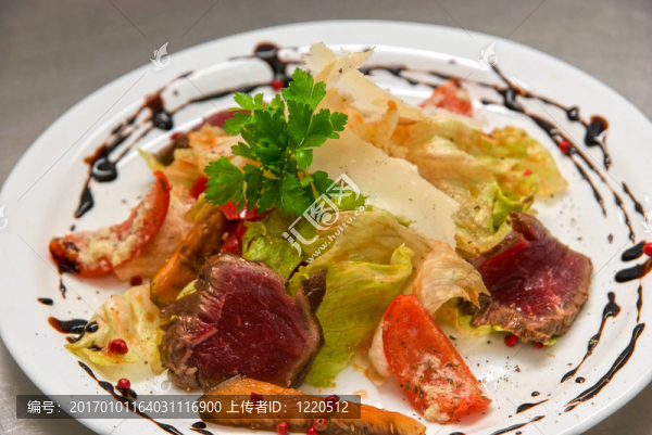 烤牛肉沙拉