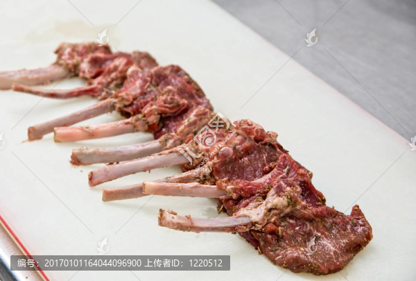 生腌羊肉