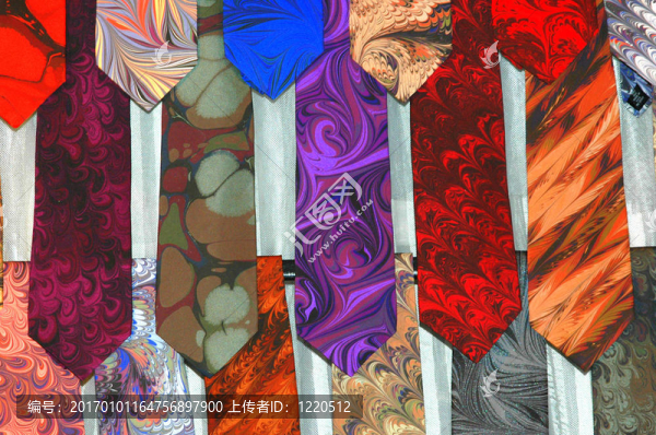 豐富多彩的男人的領(lǐng)帶