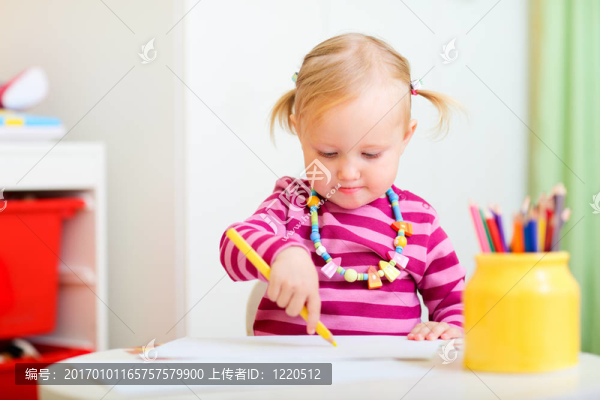 小女孩圖