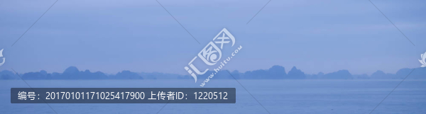 在下龍灣島和越南海；