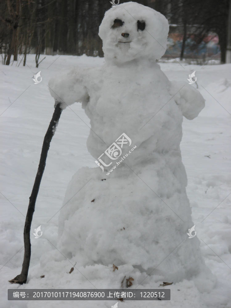 起初雪人最初的春天