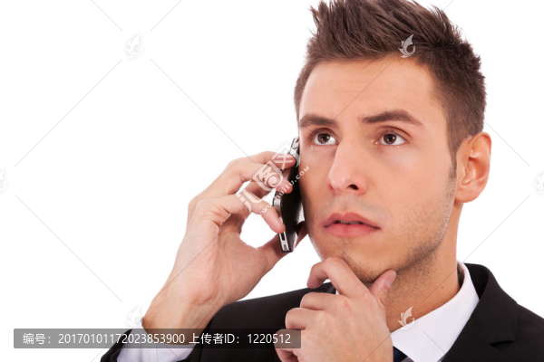 商人在電話里