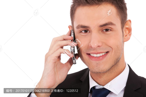 打電話的商人