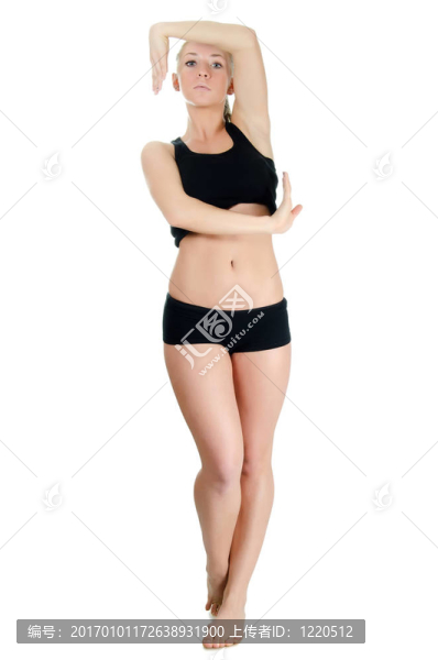 在白色背景上跳舞的女孩
