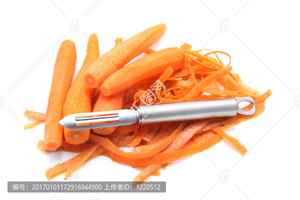 去皮的胡蘿卜