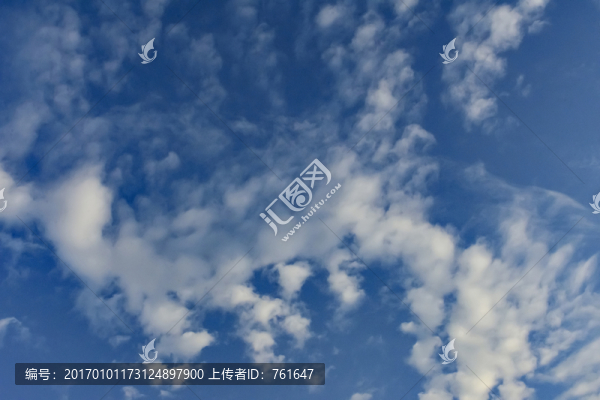 藍(lán)天白云