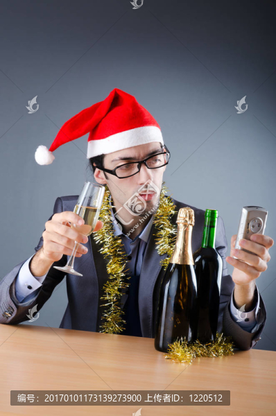 醉酒商人辦公室圣誕派對