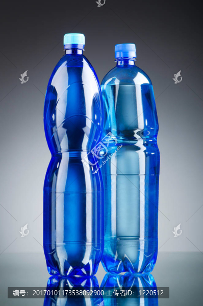 水瓶作為健康飲品的概念